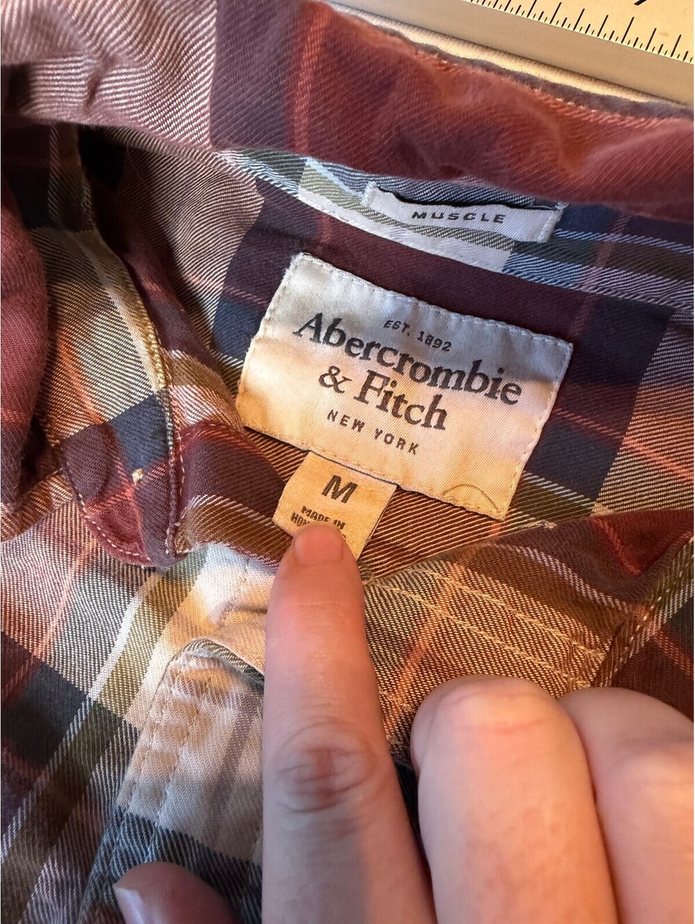 Abercrombie & Fitch Mens Muscle Plaid Shirt Medium M Vintage Y2K Brown Flannel